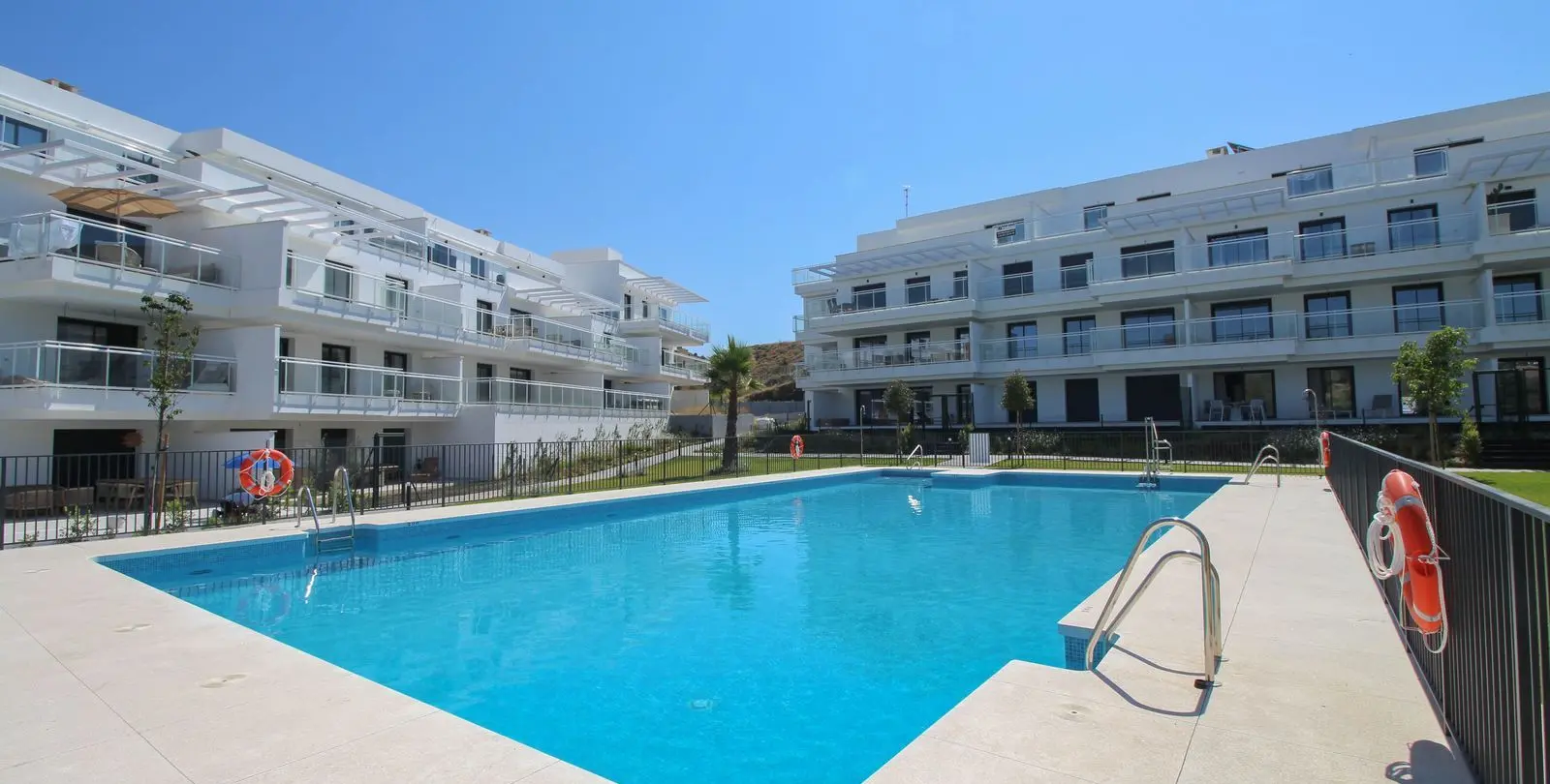 Venta de apartamento en planta baja en La Cala de Mijas 4