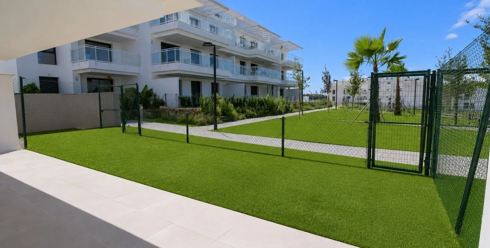 Venta de apartamento en planta baja en La Cala de Mijas 9