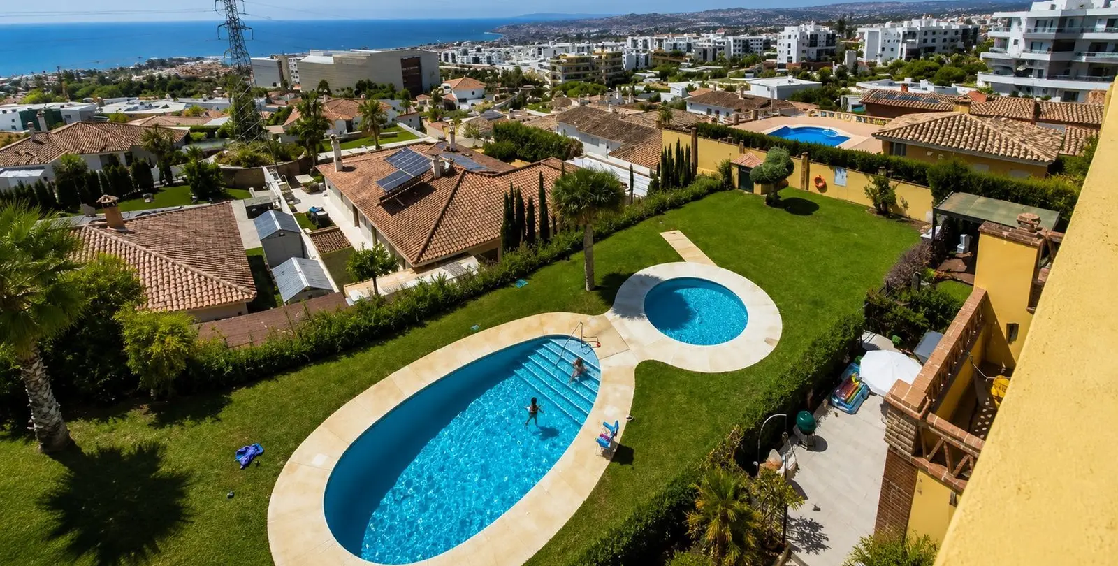 Sale of penthouse in Fuengirola 28