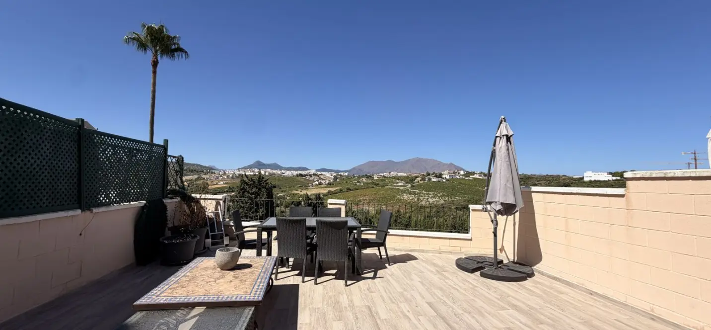 Venta de adosado en La Duquesa 0