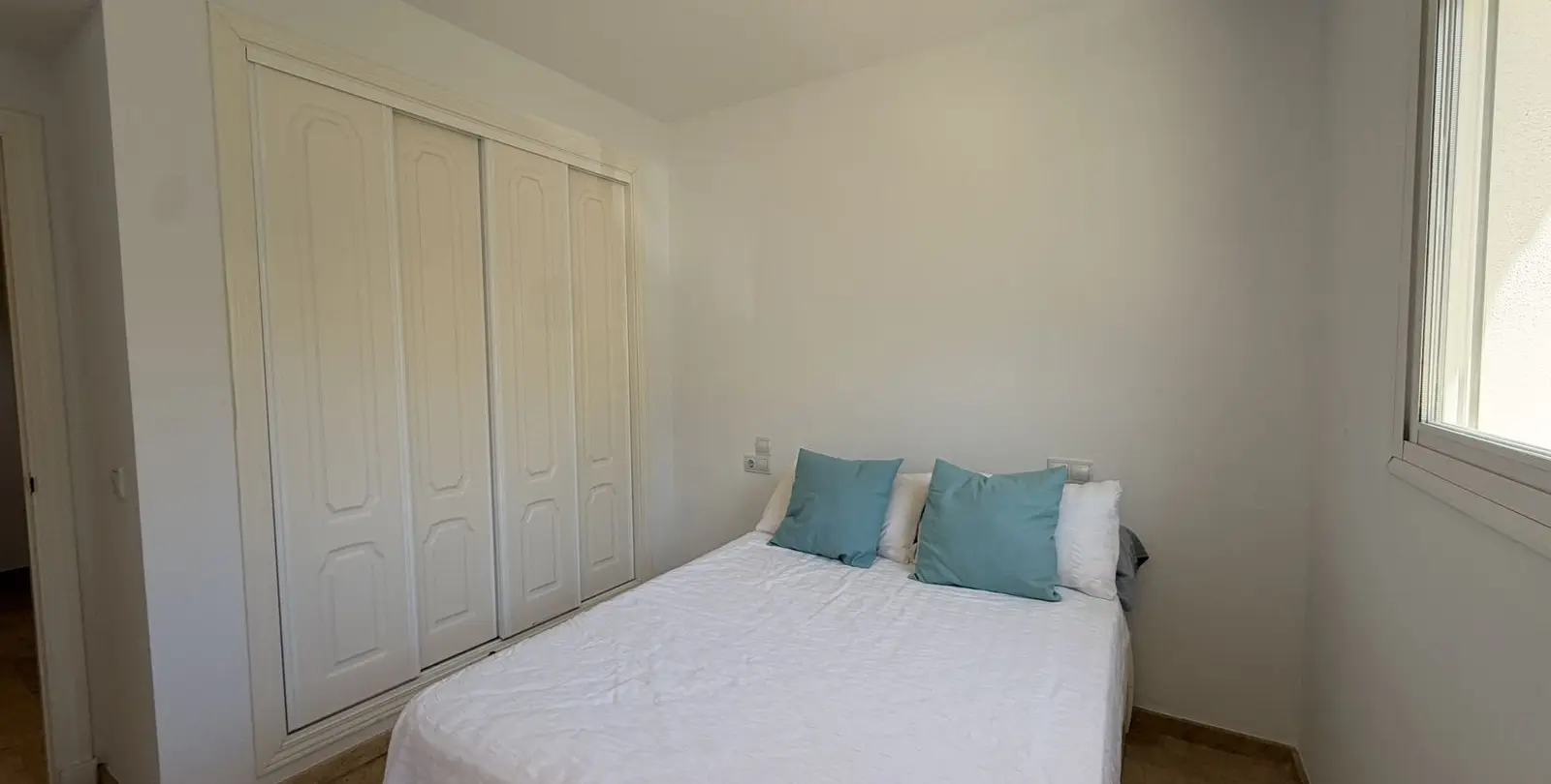 Venta de adosado en La Duquesa 14