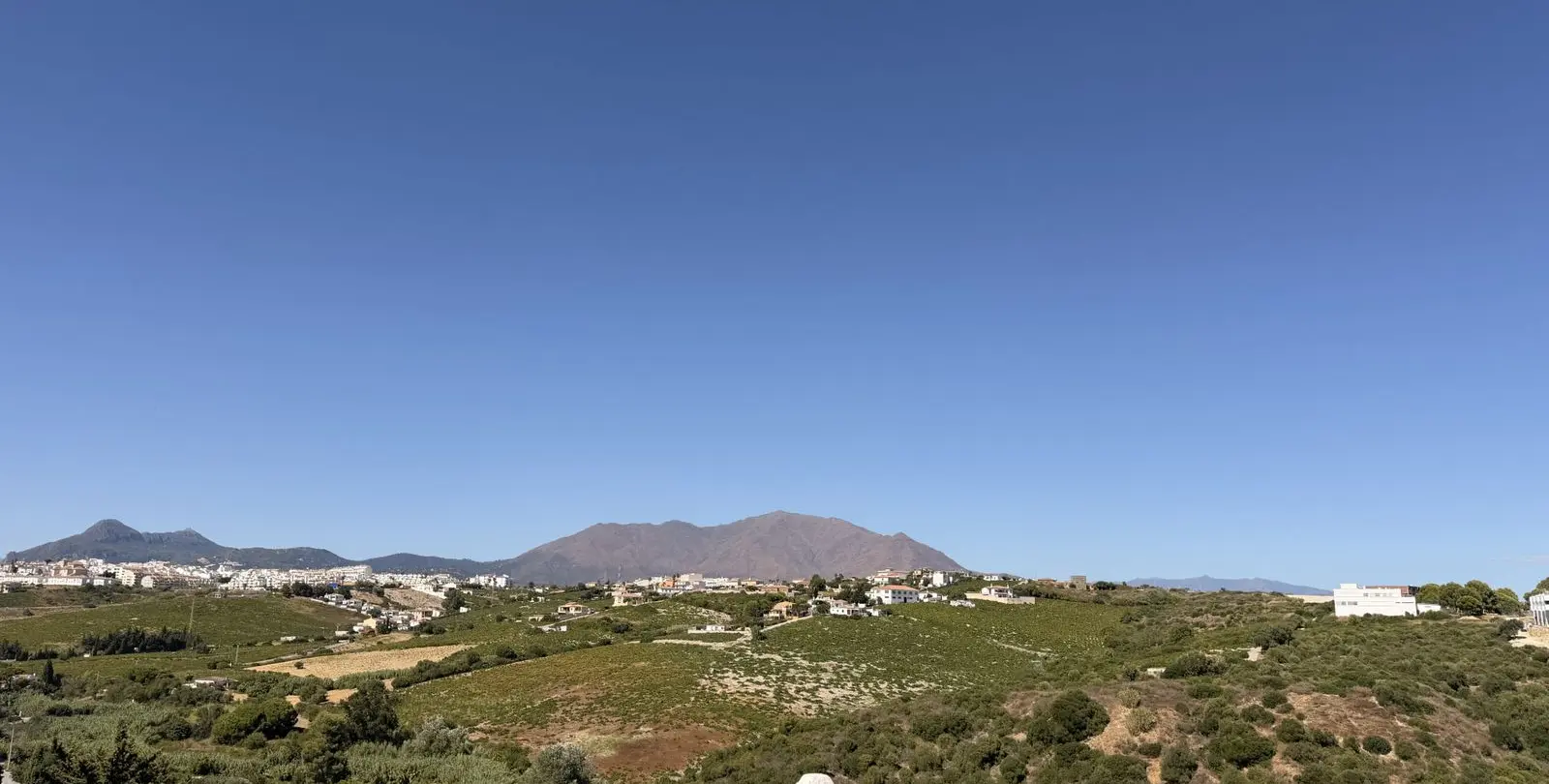 Venta de adosado en La Duquesa 16