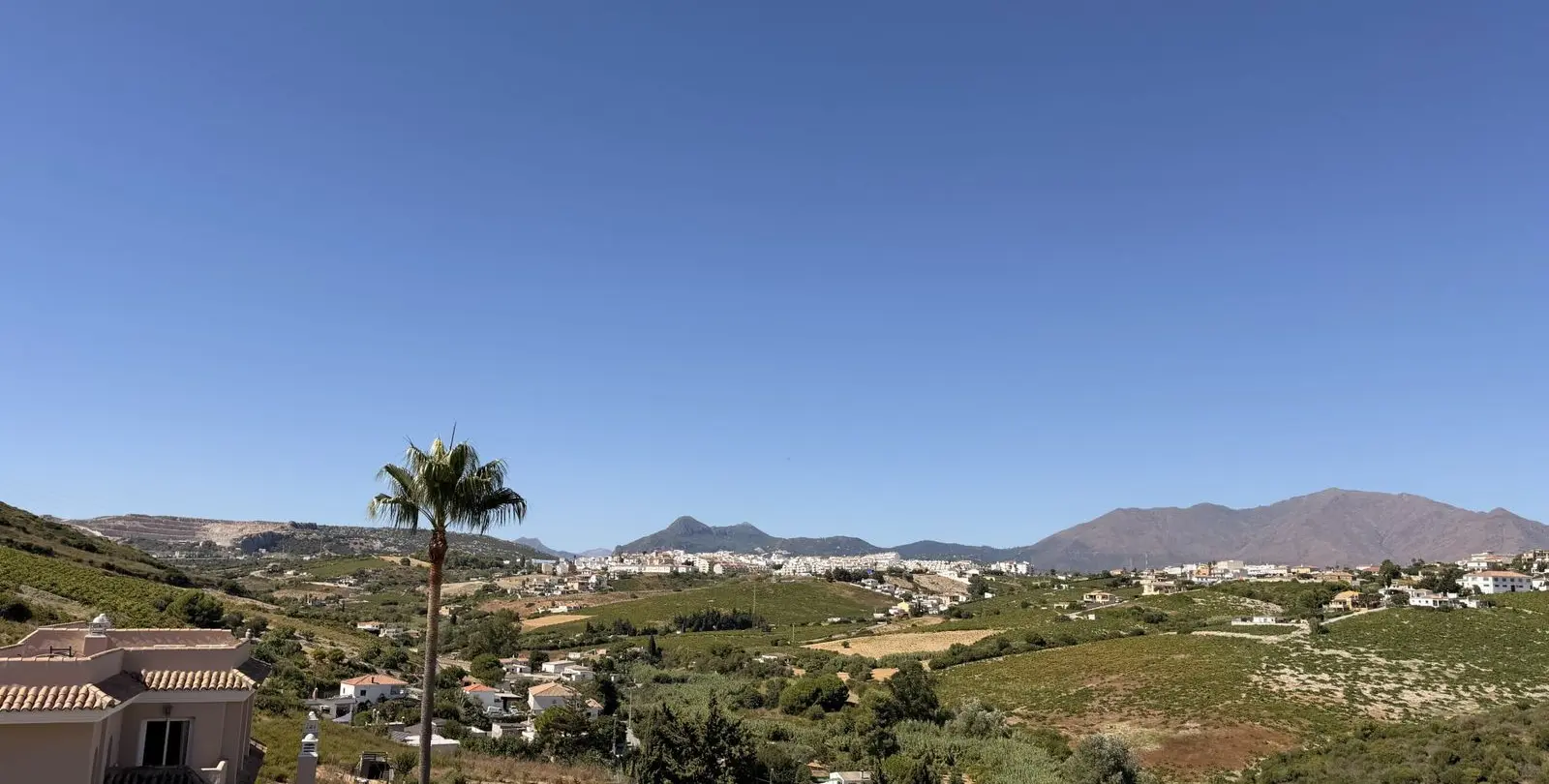 Venta de adosado en La Duquesa 17