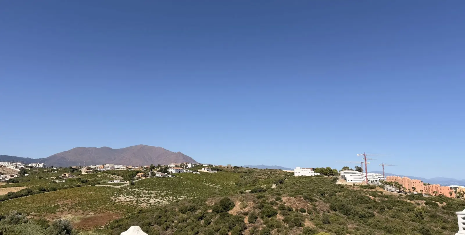 Venta de adosado en La Duquesa 18