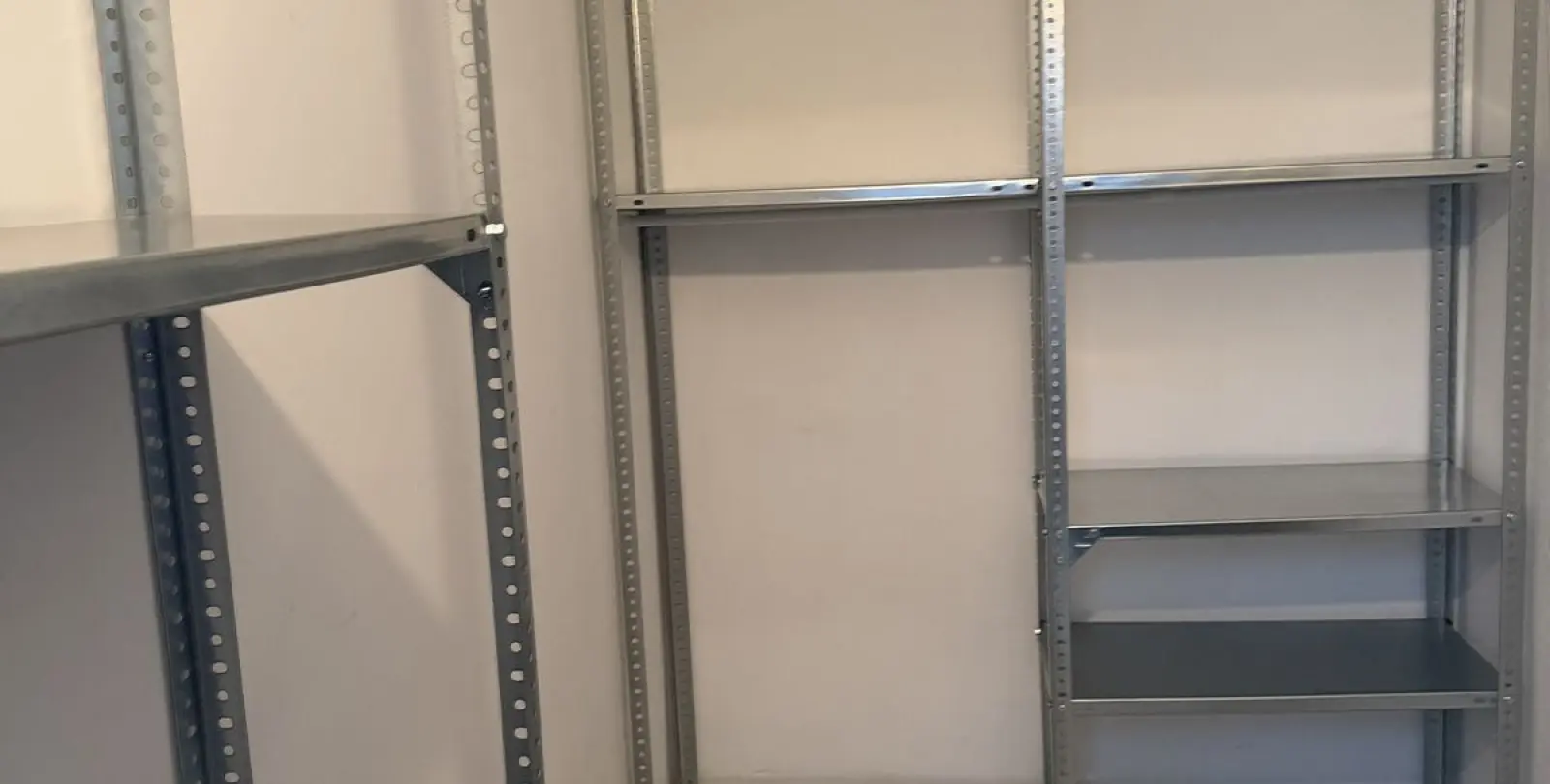 Venta de apartamento en planta media en Marbella 19