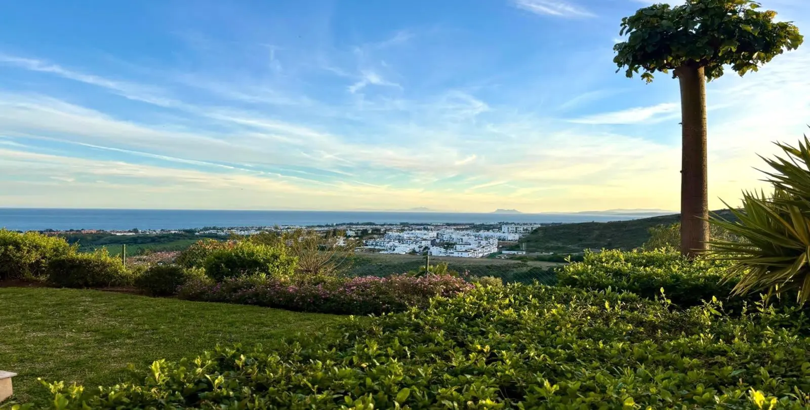 Venta de apartamento en planta baja en El Paraiso 2