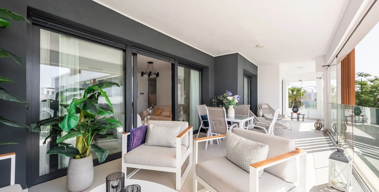 Venta de apartamento en planta media en Bel Air 2