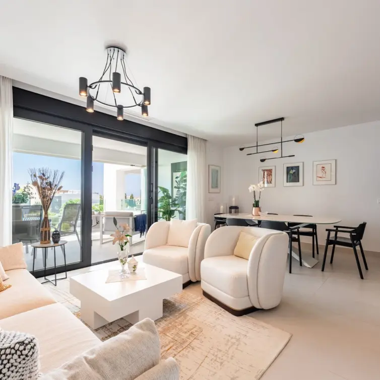 Продажа апартаментов на среднем этаже в Bel Air