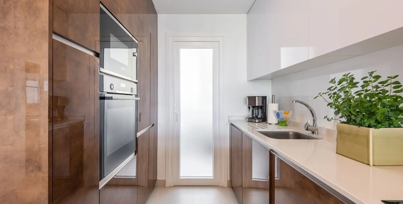 Venta de apartamento en planta media en Bel Air 12