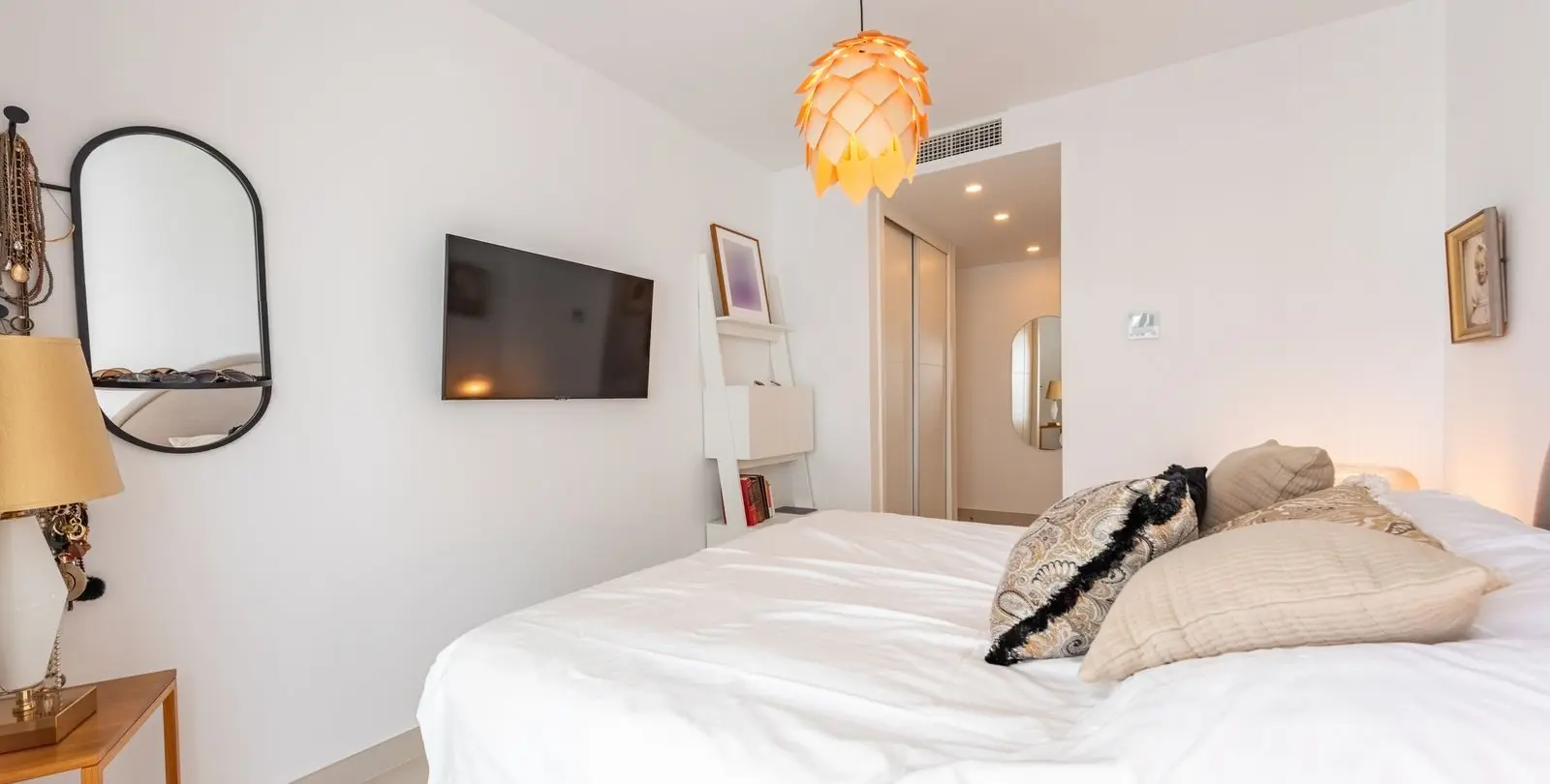 Venta de apartamento en planta media en Bel Air 17