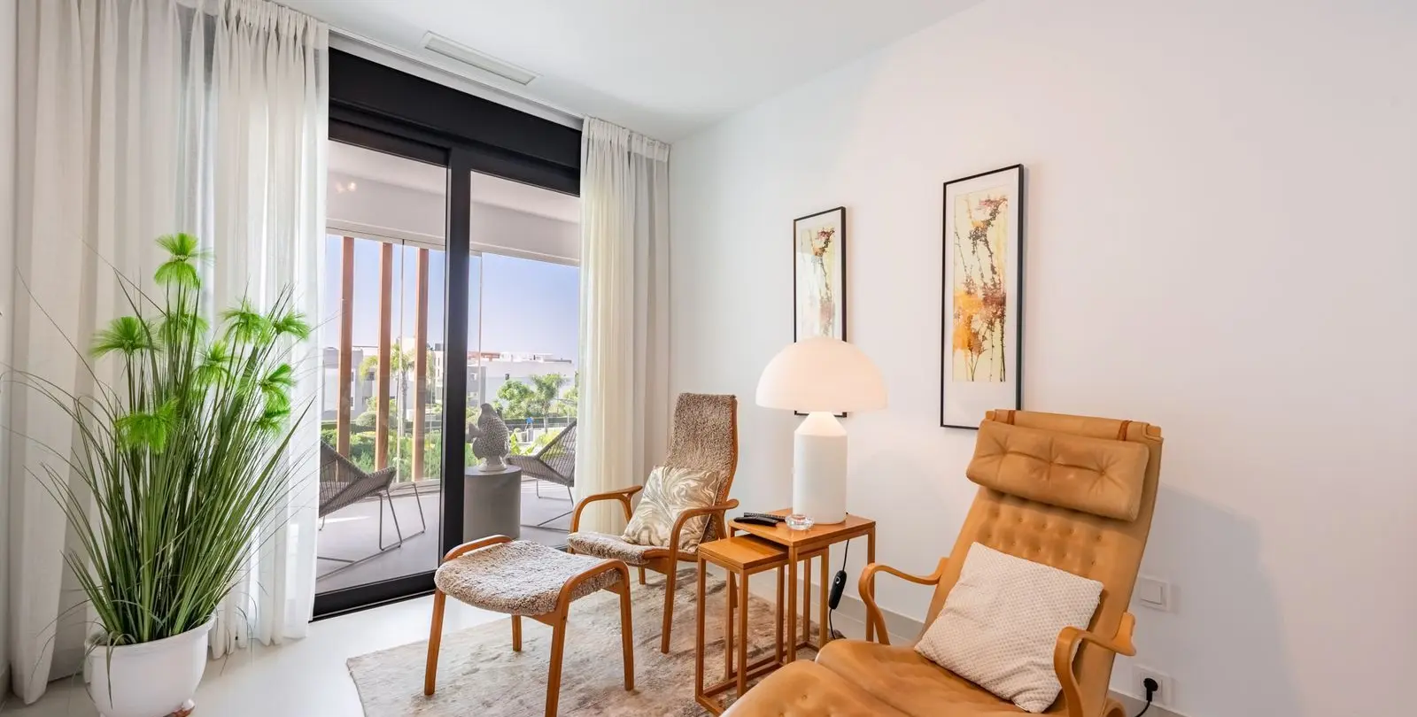 Venta de apartamento en planta media en Bel Air 19