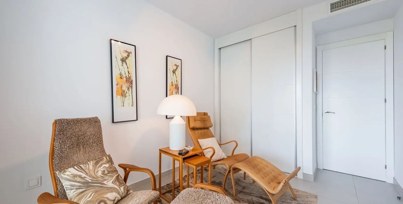 Venta de apartamento en planta media en Bel Air 20