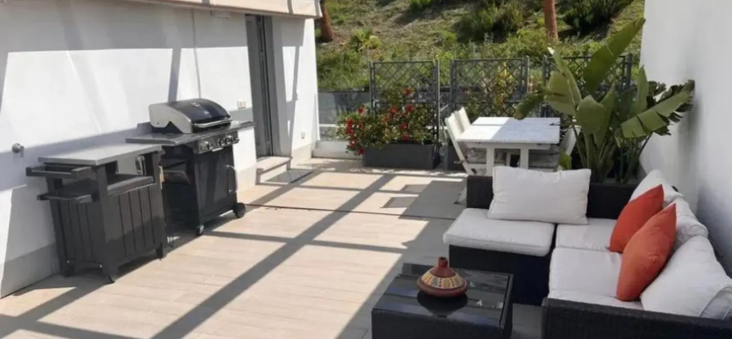 Sale of townhouse in Cancelada 3