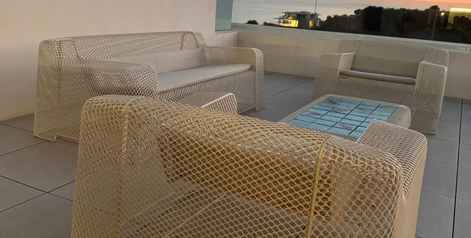Продажа апартаментов на среднем этаже в Altos de los Monteros 25