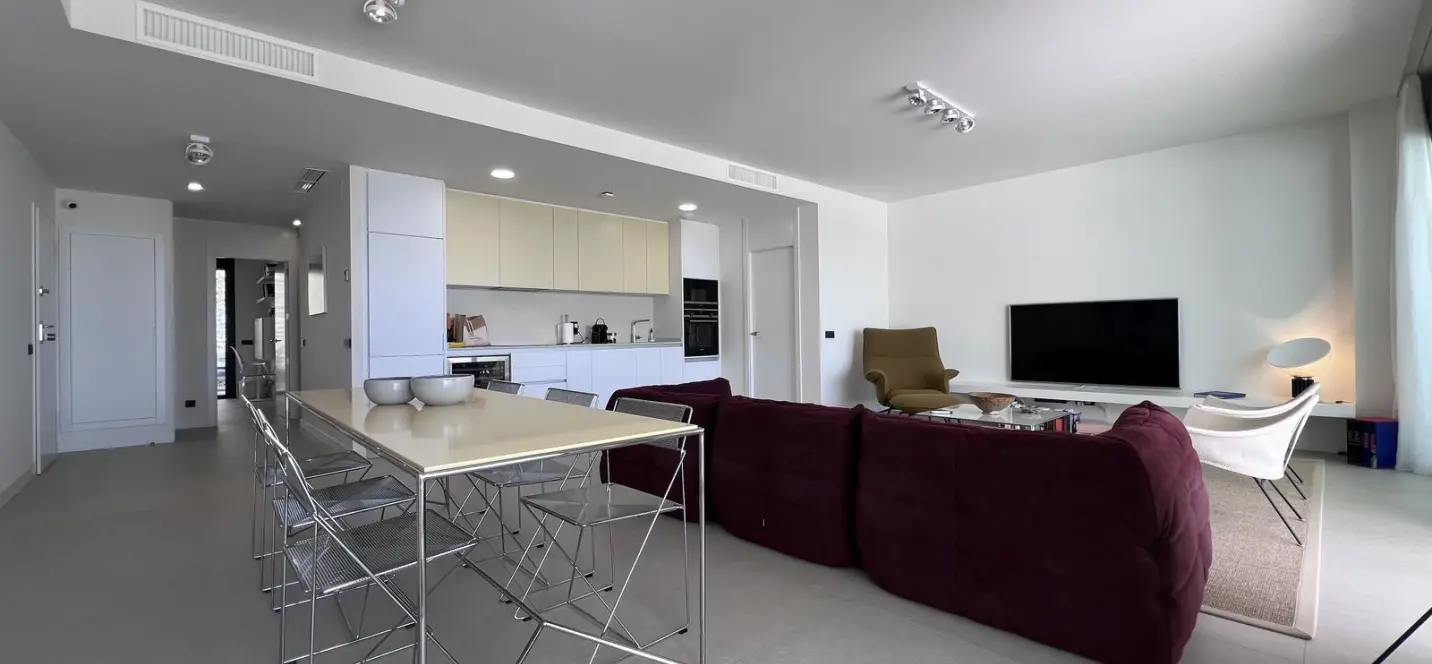 Продажа апартаментов на среднем этаже в Altos de los Monteros 4
