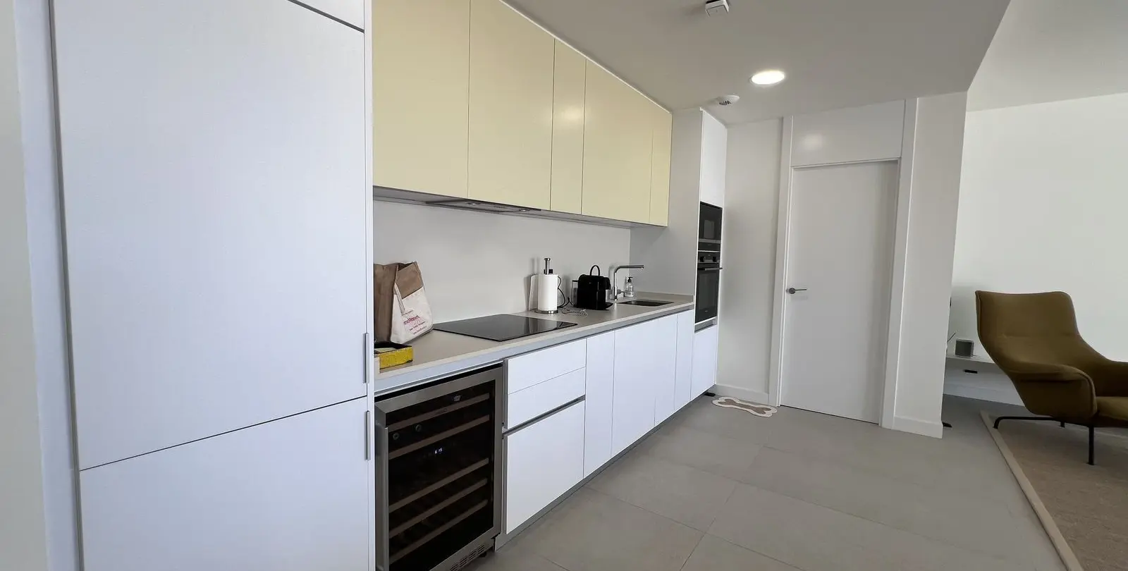 Продажа апартаментов на среднем этаже в Altos de los Monteros 7