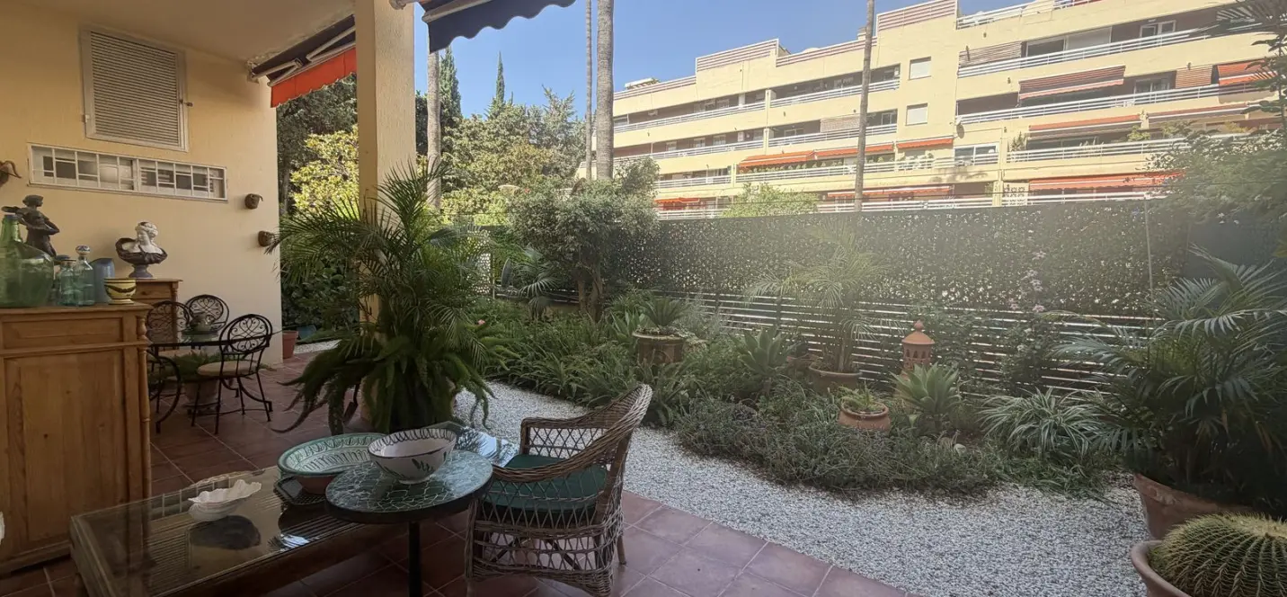 Venta de apartamento en planta baja en Marbella 4