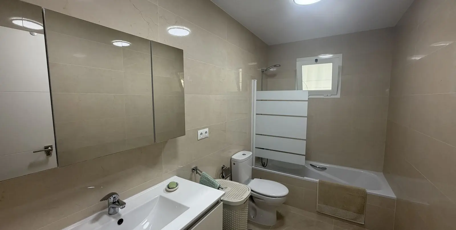 Venta de apartamento en planta baja en Marbella 16