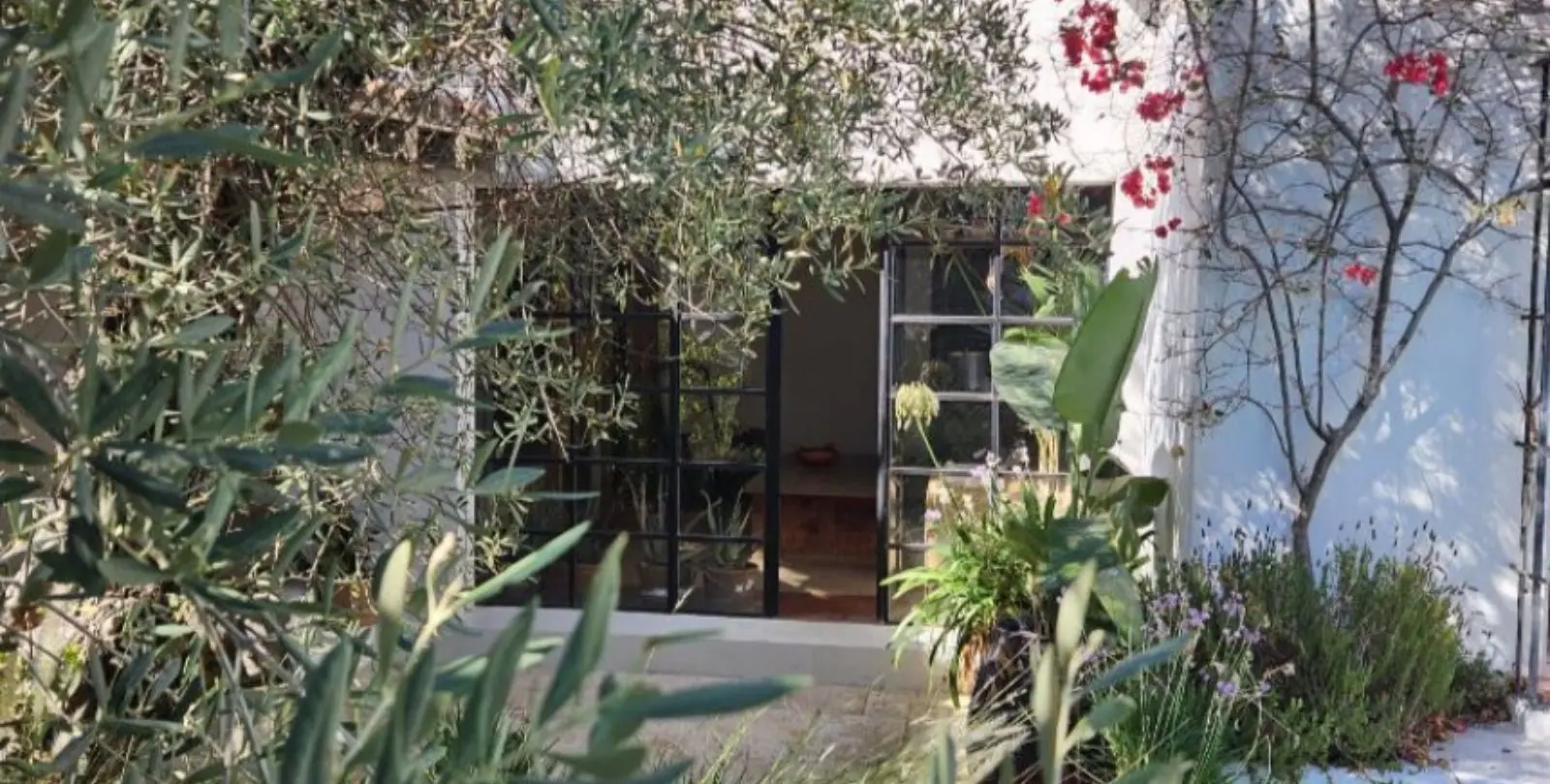 Sale of detached villa in Marbella 16