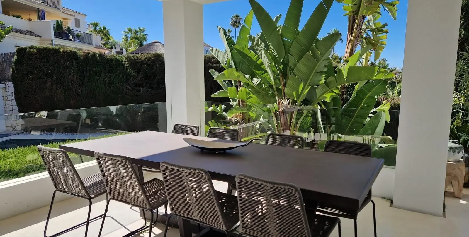 Venta de villa independiente en Nueva Andalucía 8