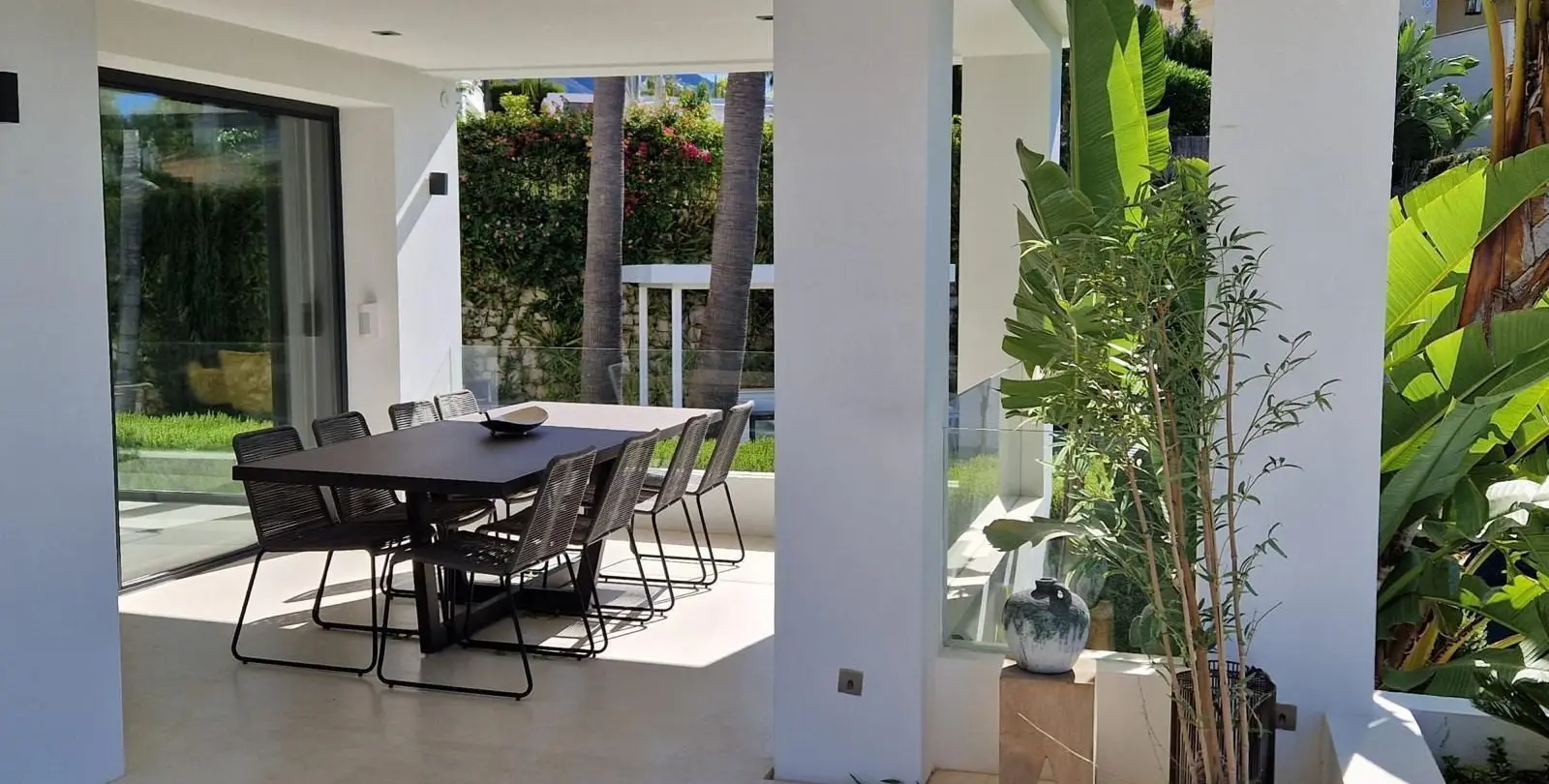 Venta de villa independiente en Nueva Andalucía 9