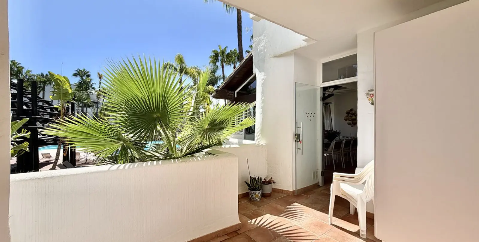 Long-term rent of ground floor apartment in The Golden Mile 10