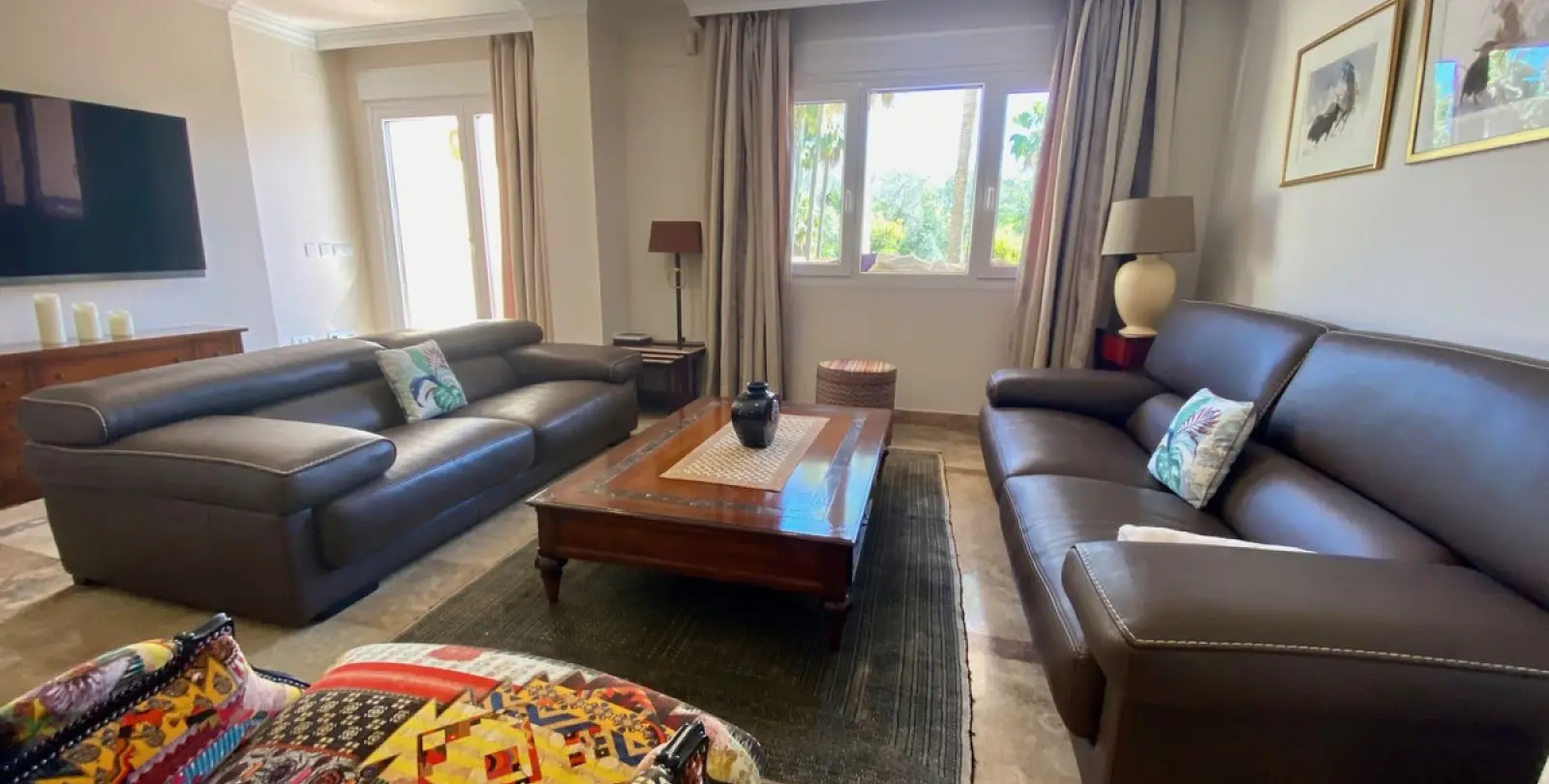 Long-term rent of middle floor apartment in The Golden Mile 7