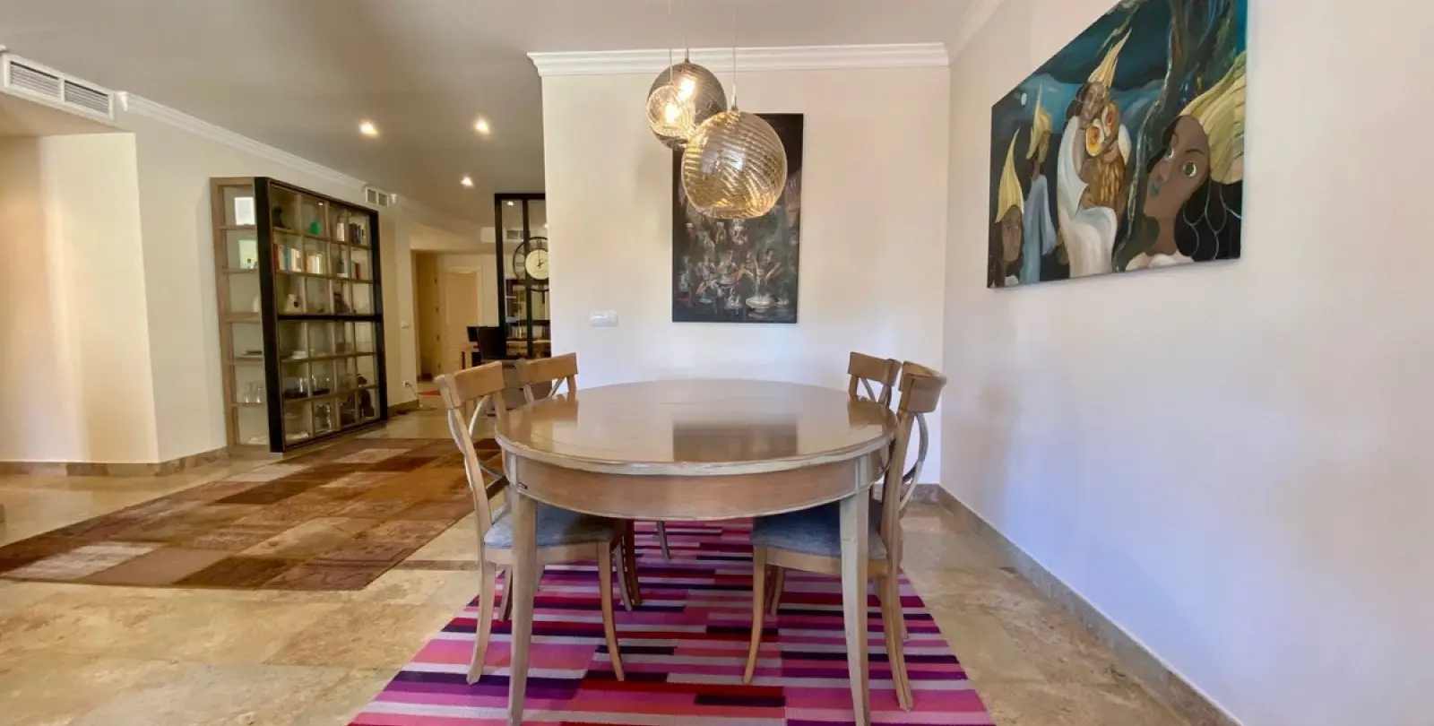 Long-term rent of middle floor apartment in The Golden Mile 8