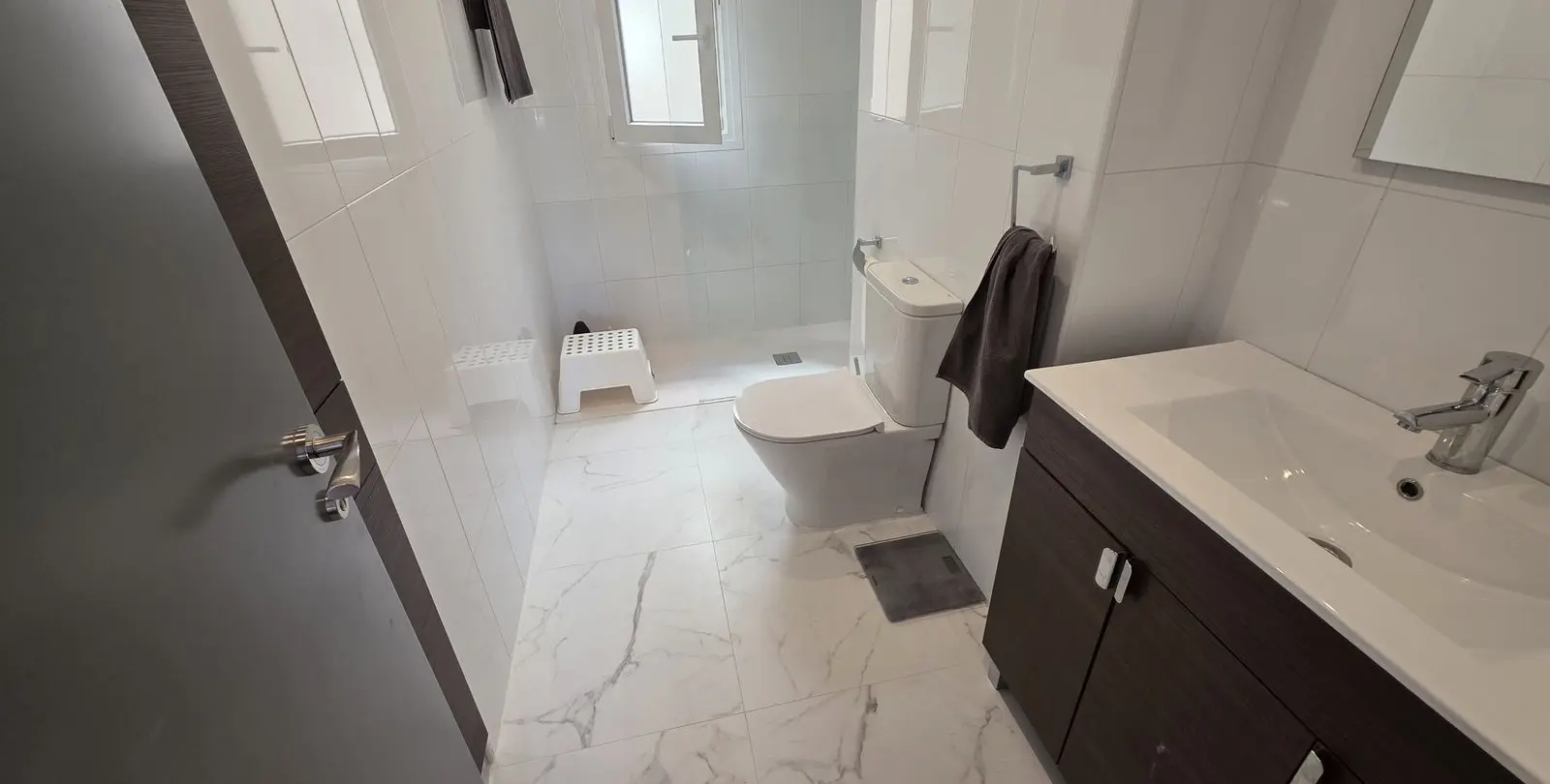 Sale of middle floor apartment in Nueva Andalucía 17