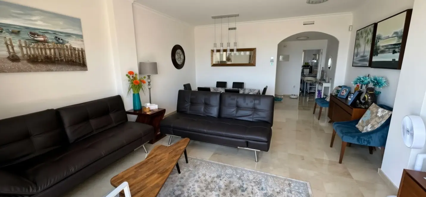 Venta de ático en La Duquesa 2