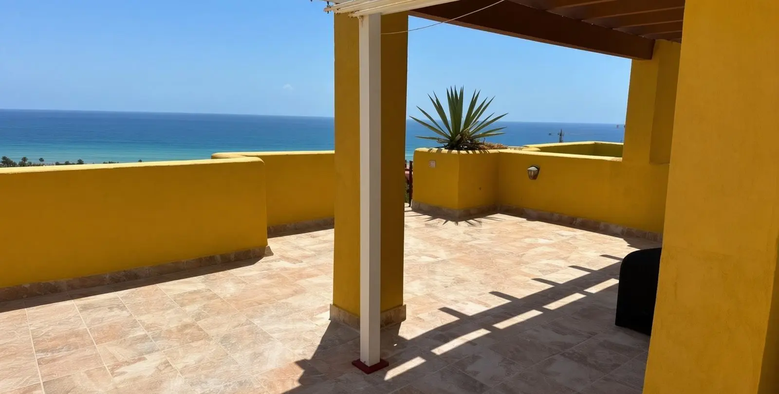 Venta de ático en La Duquesa 5