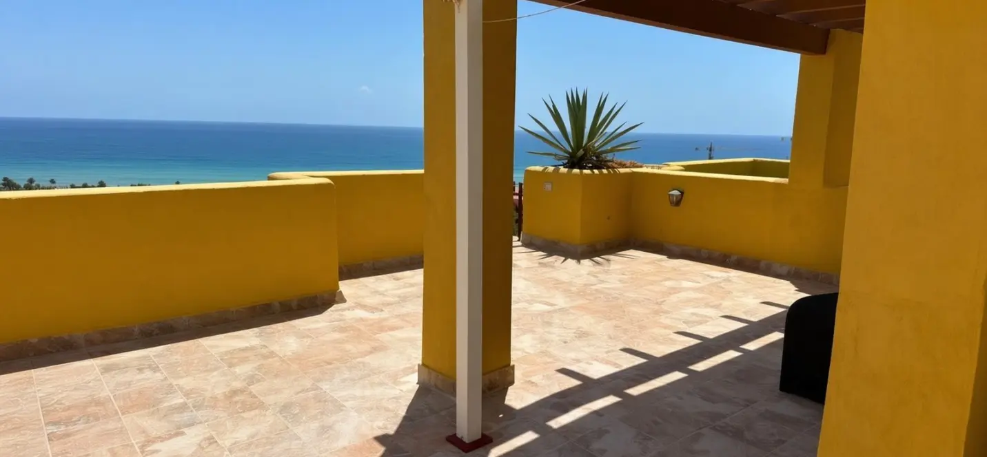 Venta de ático en La Duquesa 4
