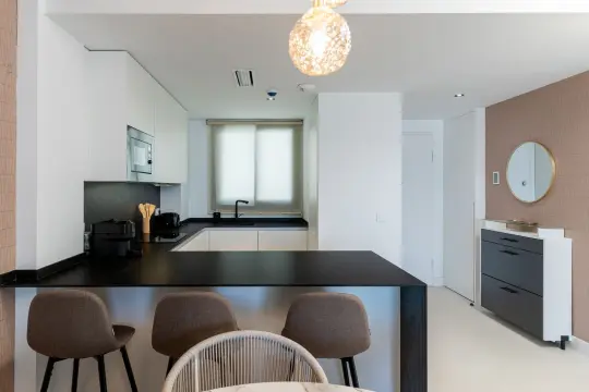 Image 18 thumb