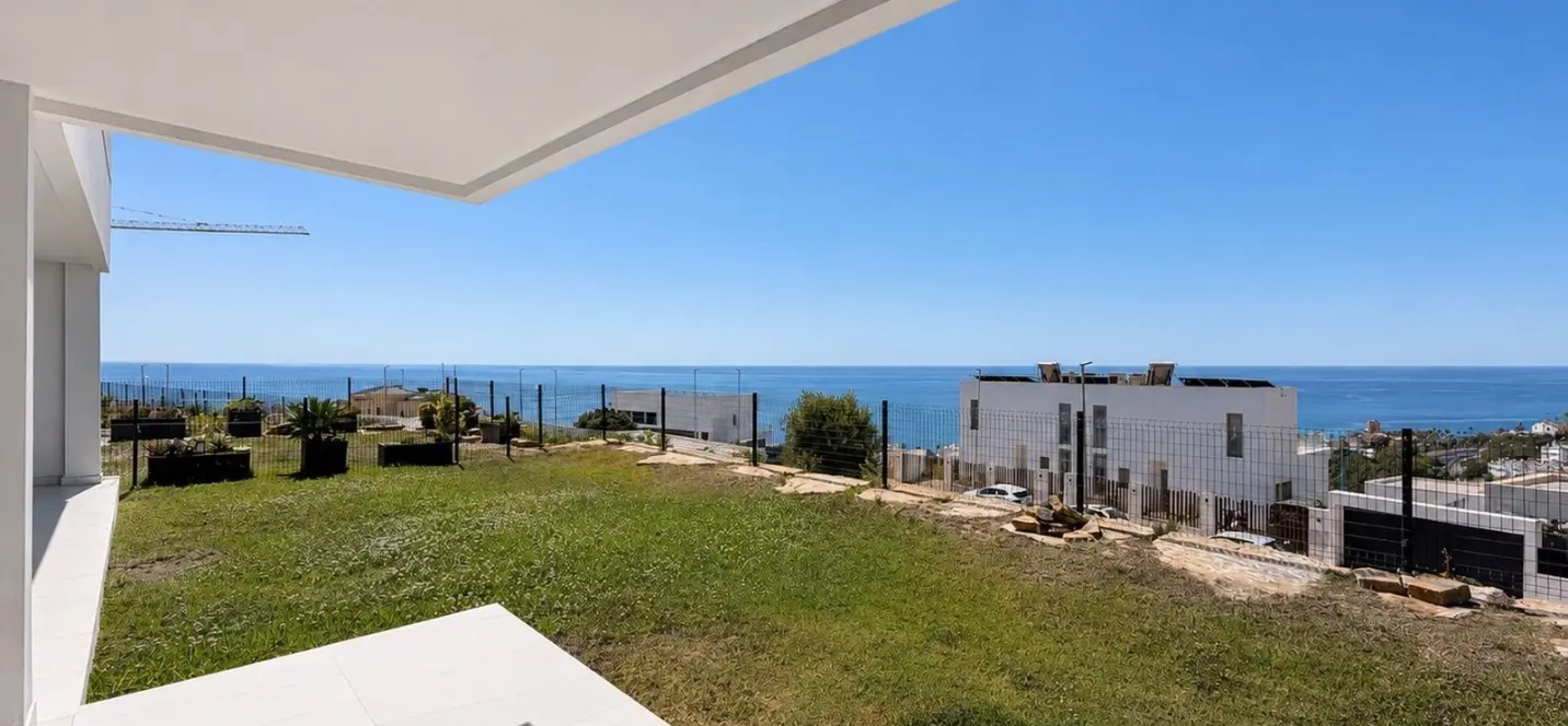 Venta de apartamento en planta baja en Casares 0