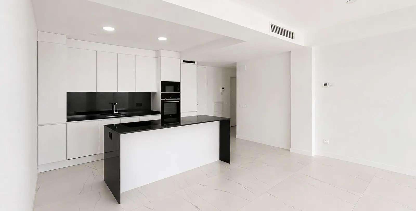 Venta de apartamento en planta baja en Casares 3