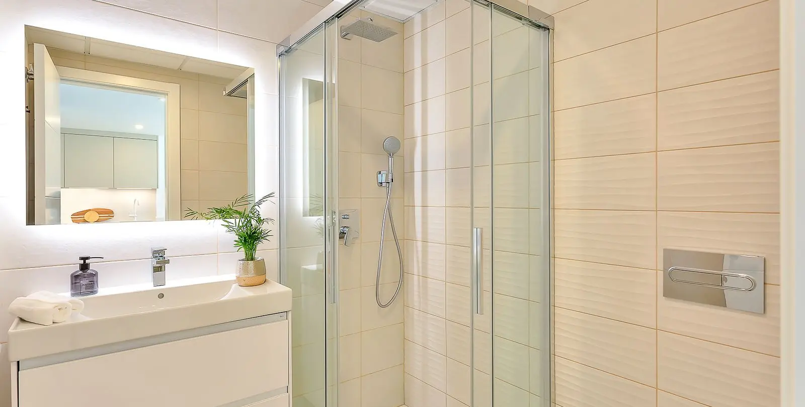 Venta de apartamento en planta baja en Elviria 20