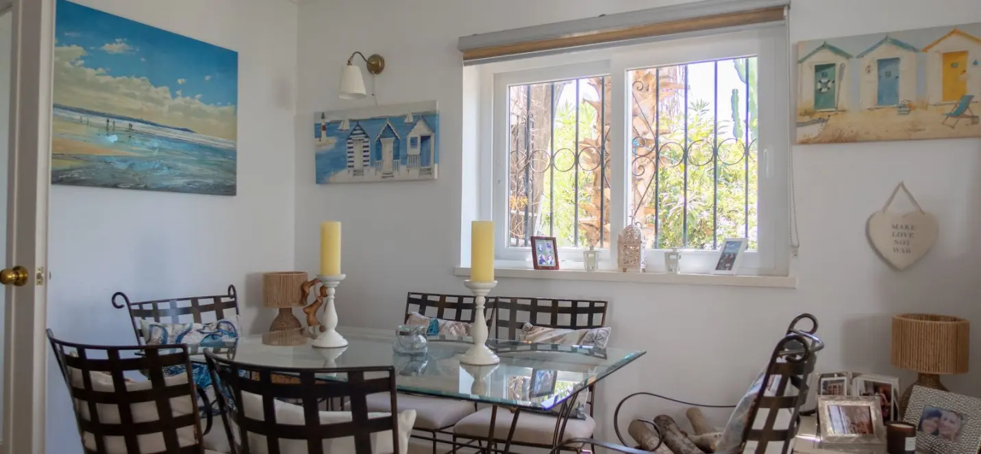 Venta de villa independiente en Estepona 4