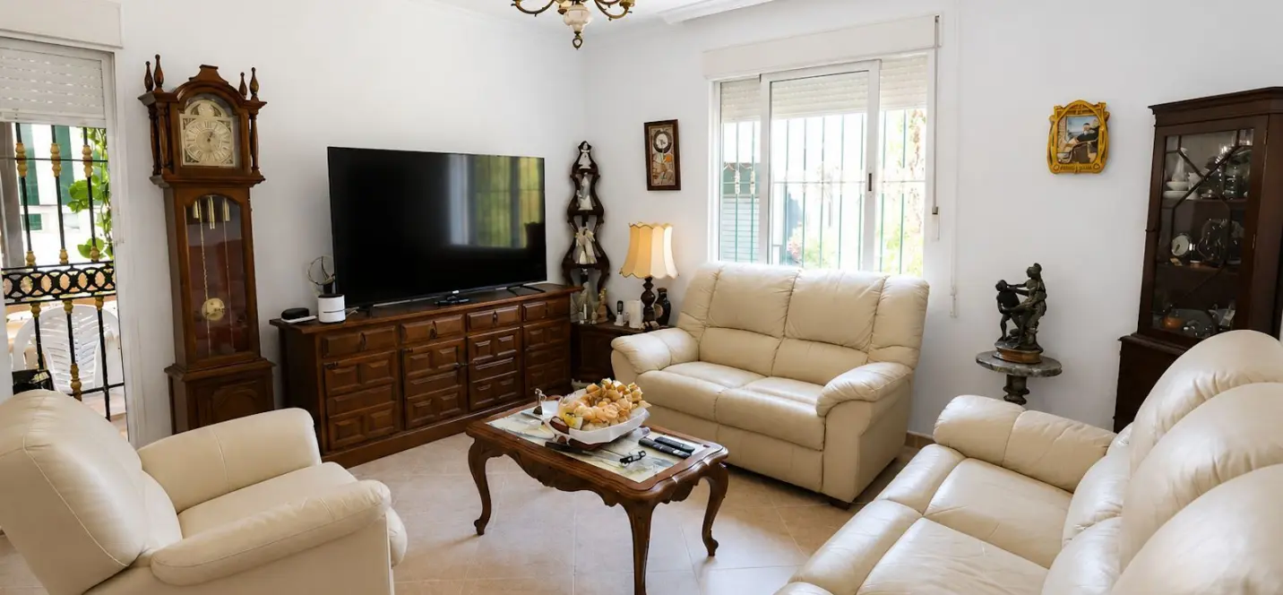 Venta de villa independiente en Rincón de la Victoria 3