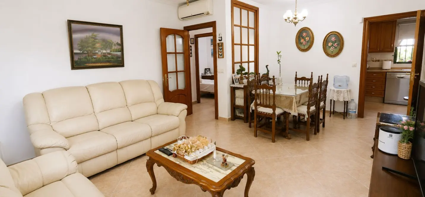 Venta de villa independiente en Rincón de la Victoria 4