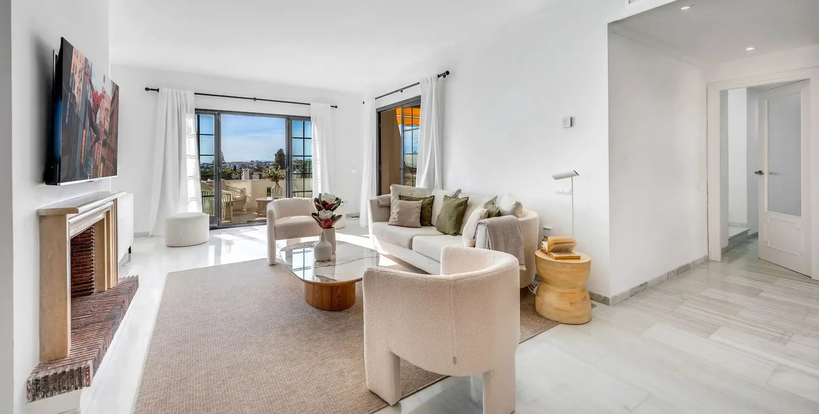 Venta de ático dúplex en Nueva Andalucía 4