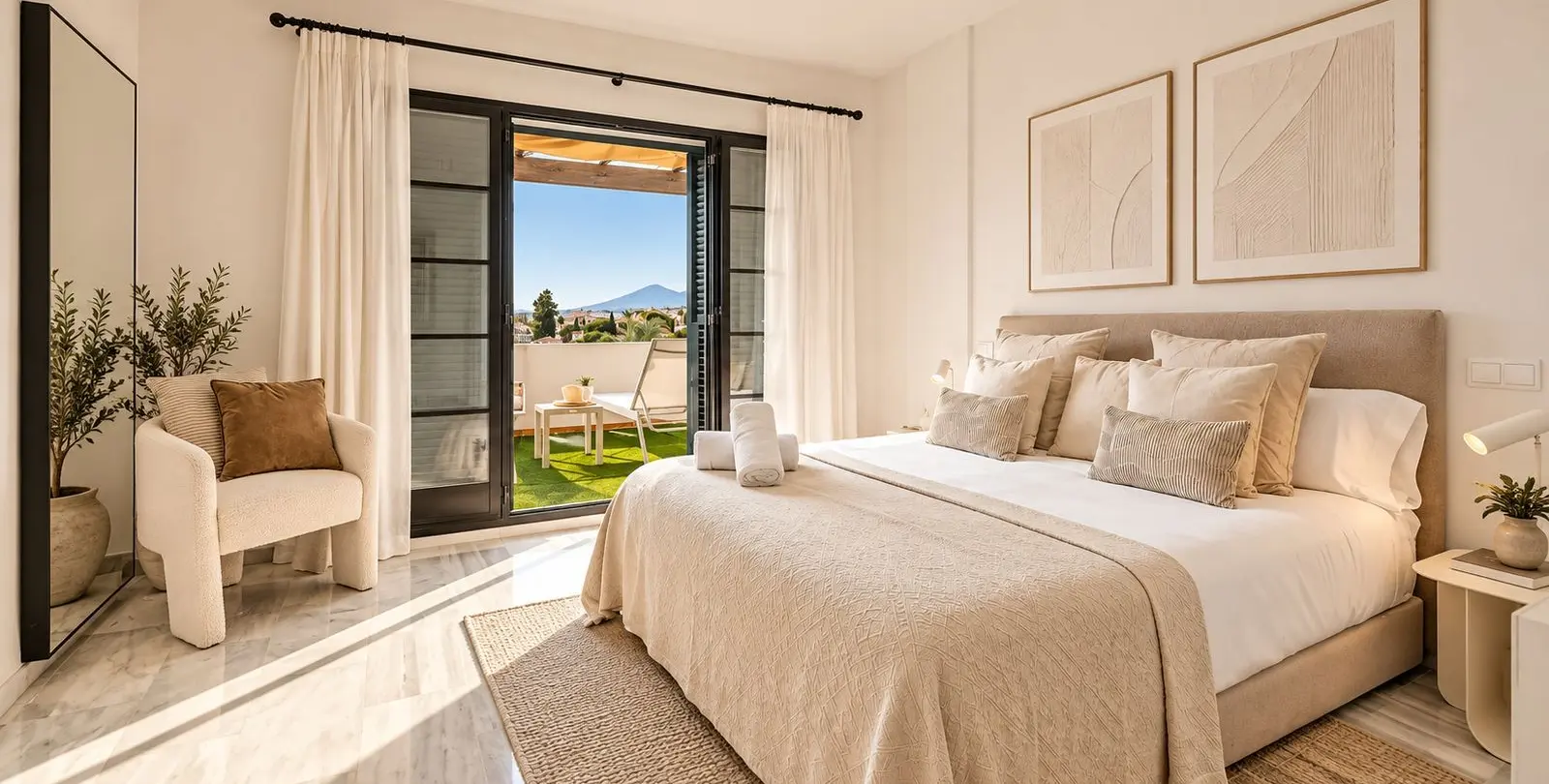 Sale of penthouse duplex in Nueva Andalucía 12