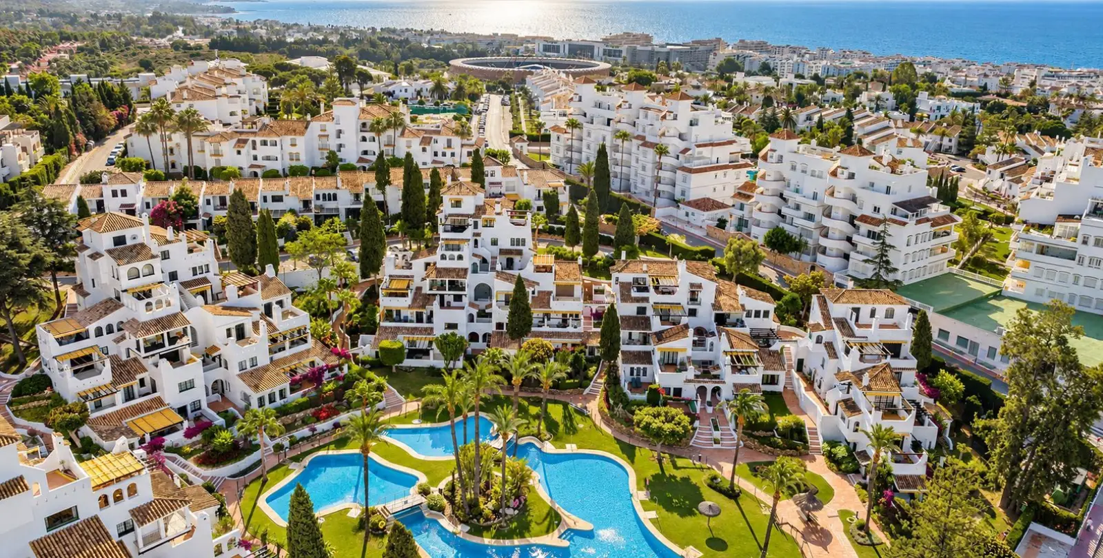 Sale of penthouse duplex in Nueva Andalucía 16