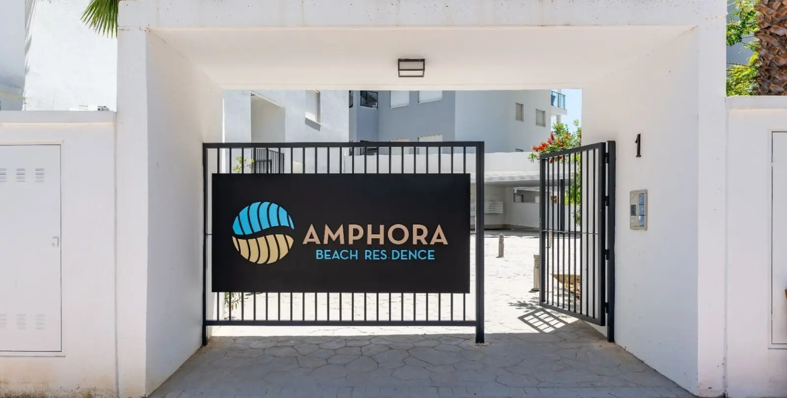 Продажа апартаментов на первом этаже в La Duquesa 14