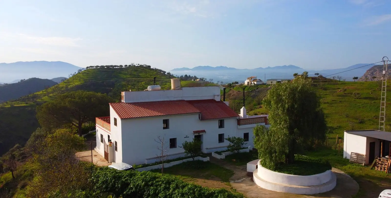 Venta de finca - cortijo en Pizarra 1