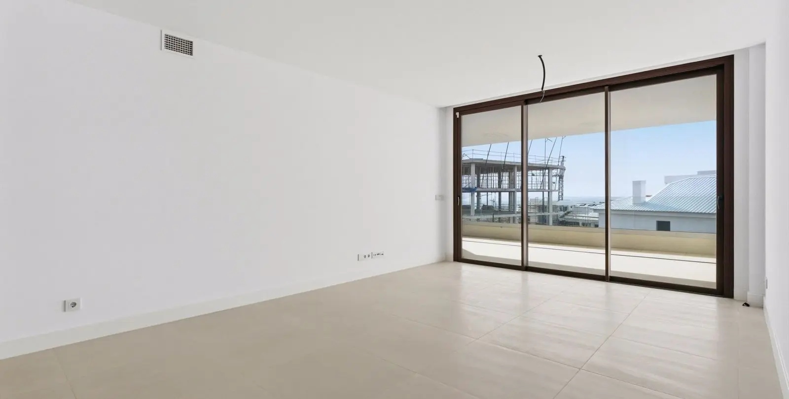 Venta de apartamento en planta media en Fuengirola 3