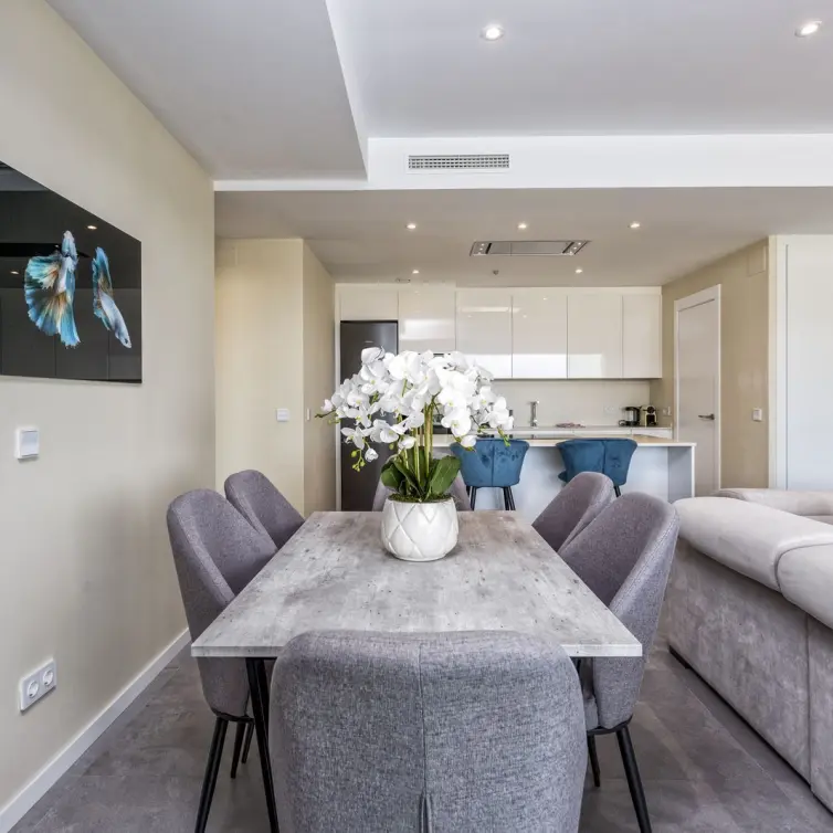 Sale of ground floor apartment in Fuengirola