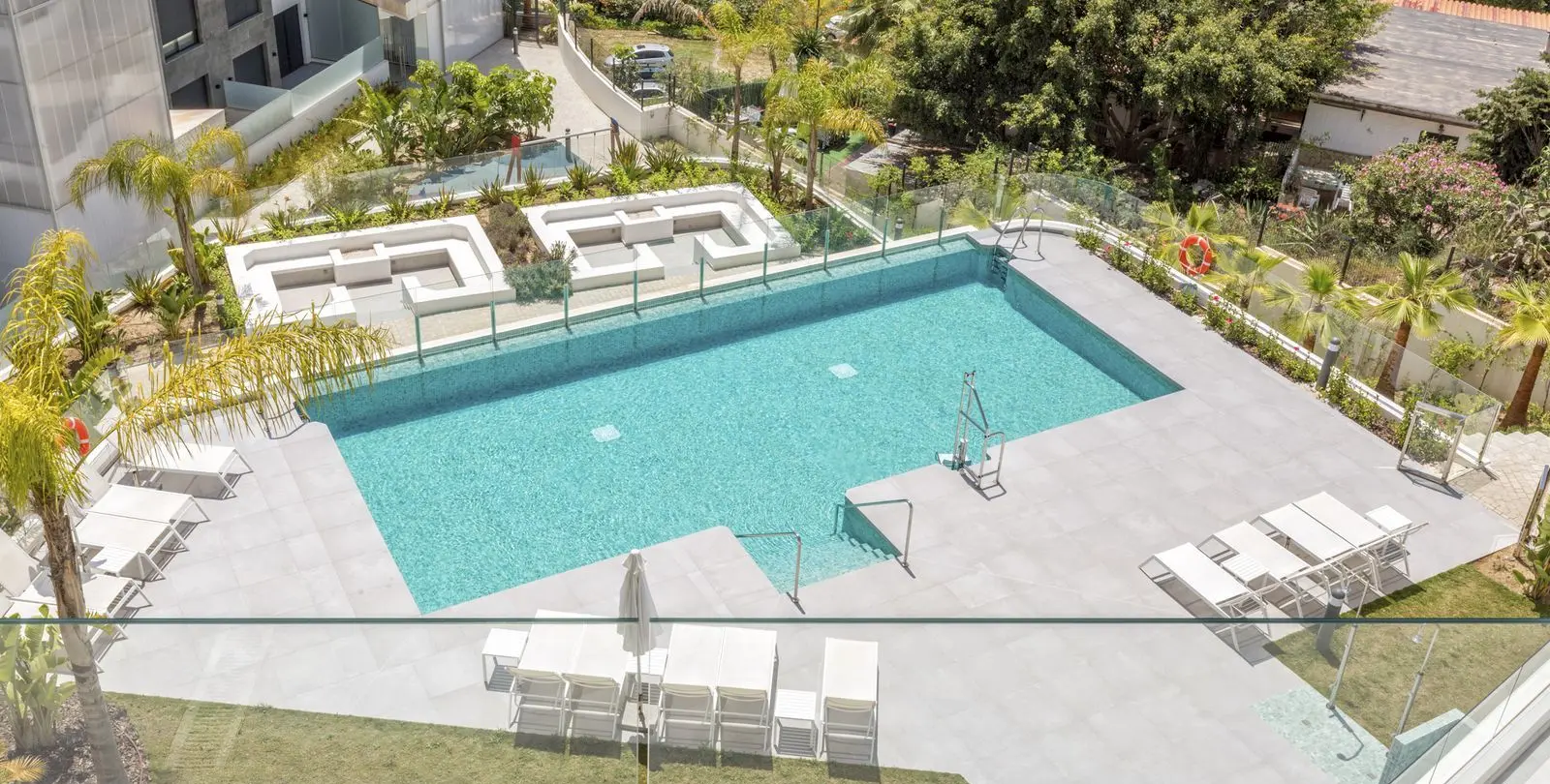 Sale of ground floor apartment in Fuengirola 18