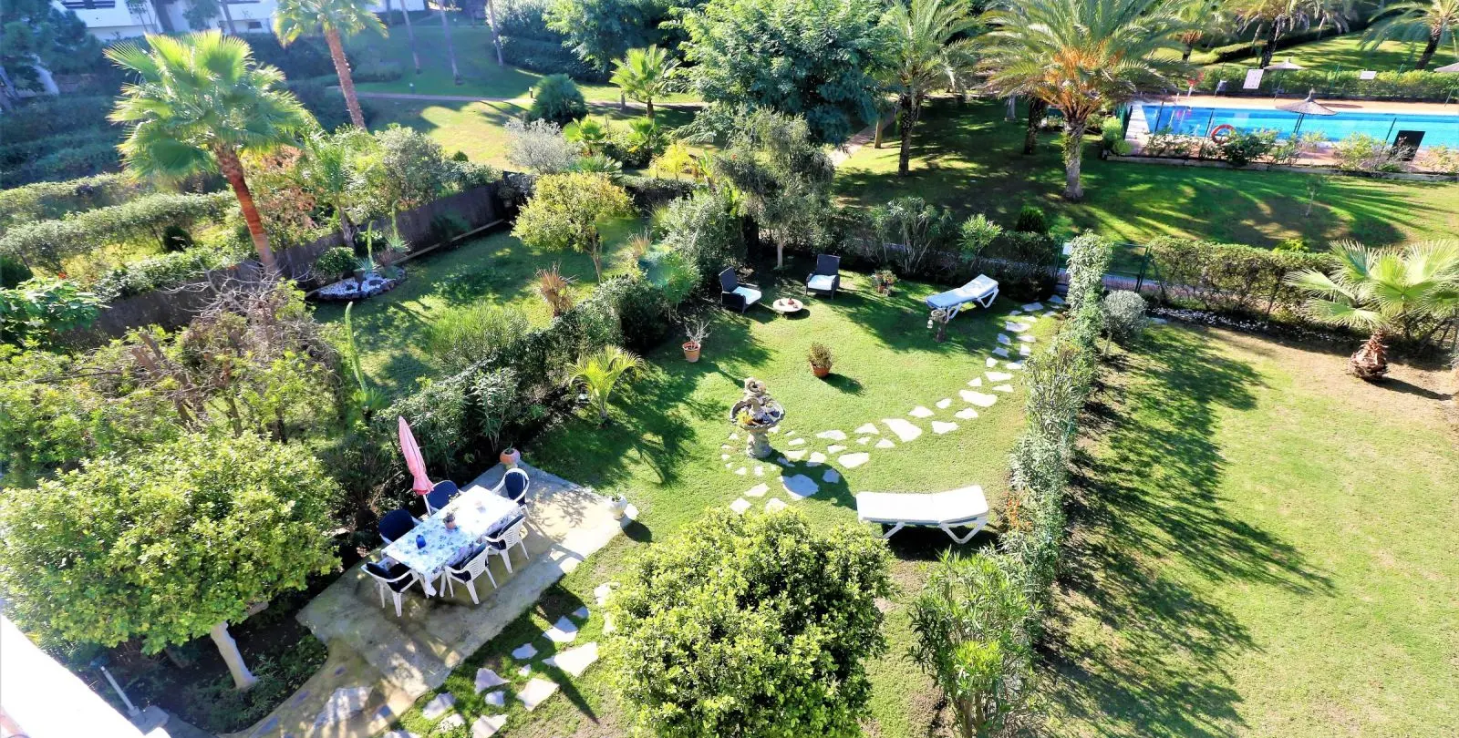 Sale of semi-detached house in Estepona 2