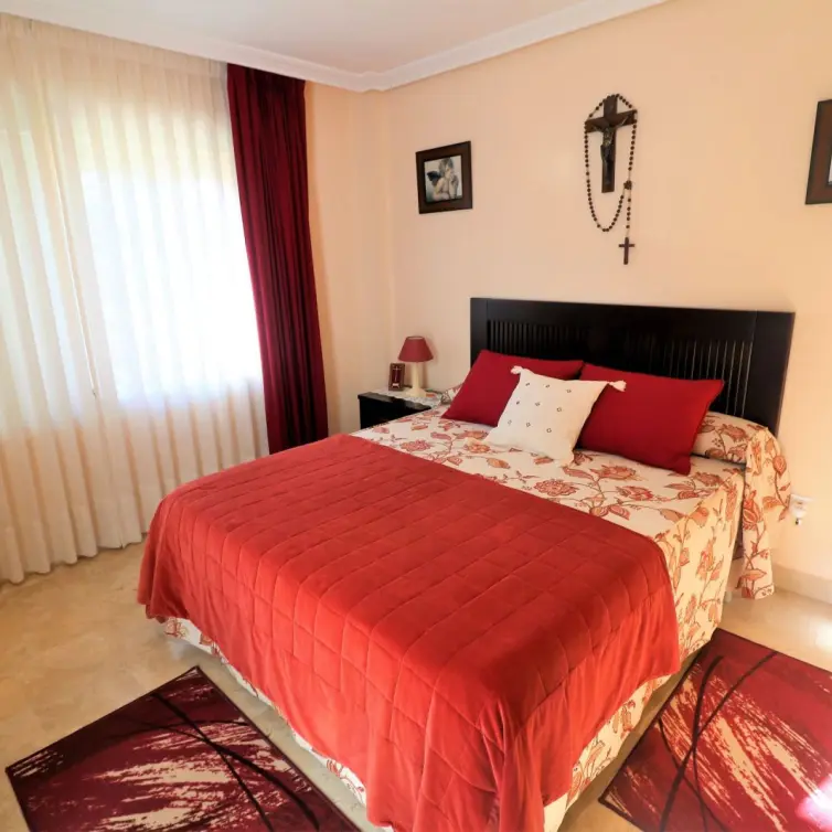 Venta de casa pareada en Estepona