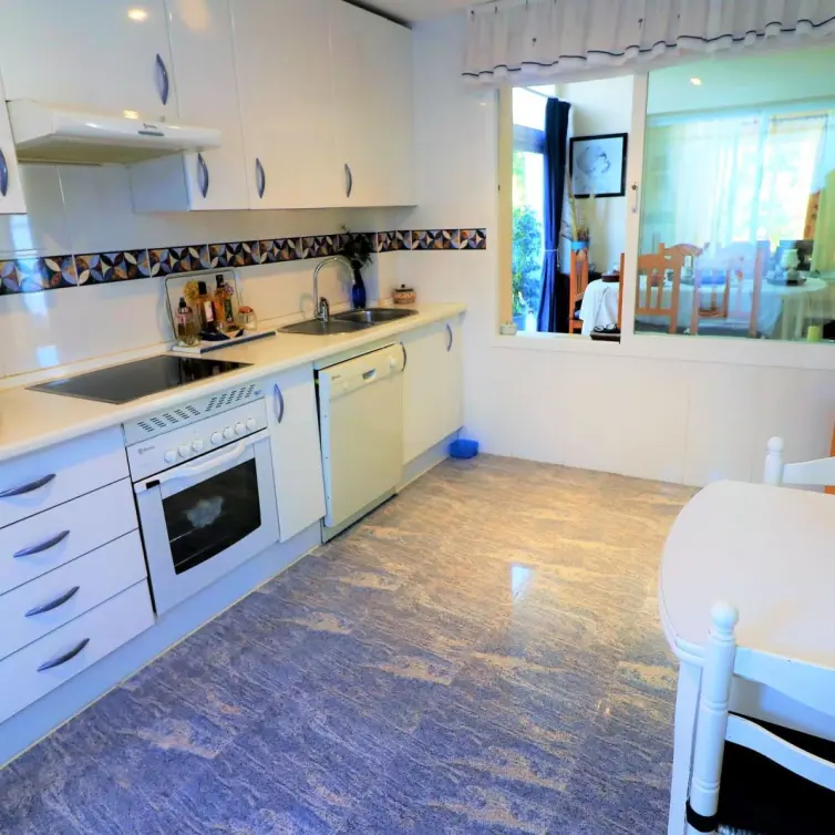 Venta de casa pareada en Estepona